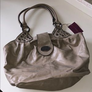 NWT RUBY & MILA Purse